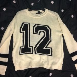 Oversized knit sweater