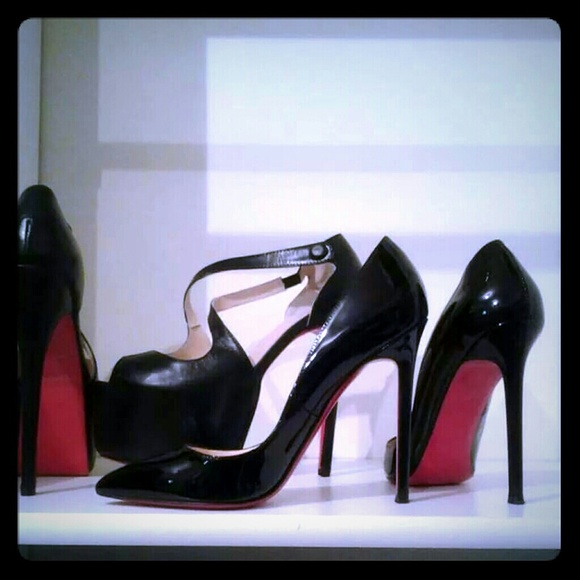 Christian Louboutin Shoes - Christian loubiton