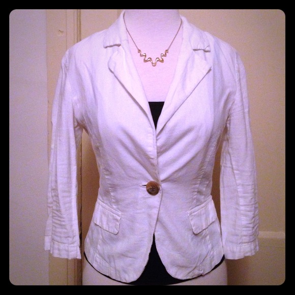 💕 Forever 21 Casual White Cardigan