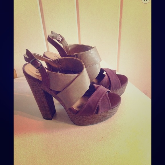 Qupid Strappy chunky Heels Platform