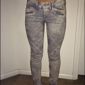 Acid washed jeans