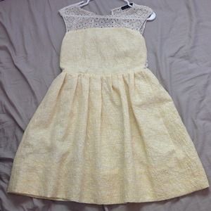 Yellow spring/summer dress