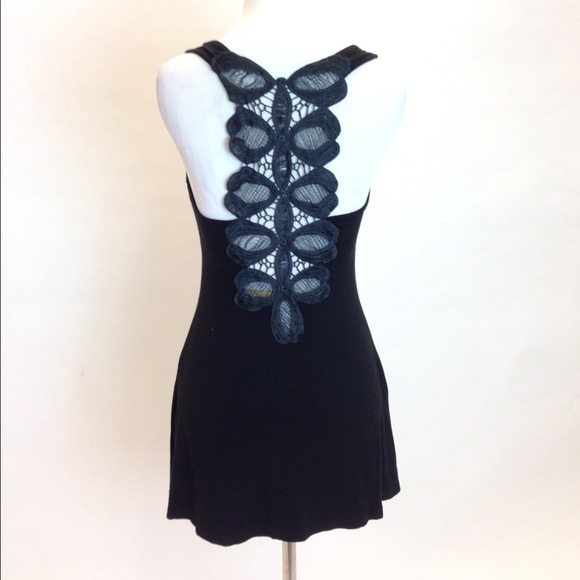 Tops - 7/22 HOST PICK 🎉 Black Cotton A-Line Tunic