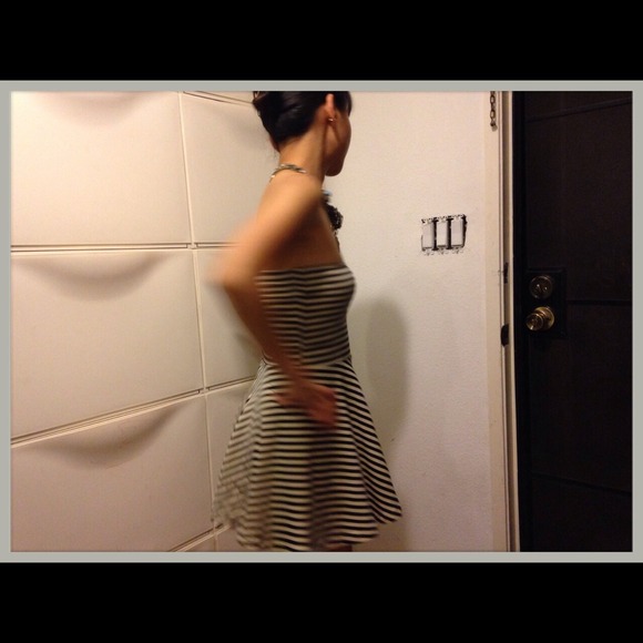 🎉HP!🎉American Apparel tube striped mini dress - Picture 3 of 4