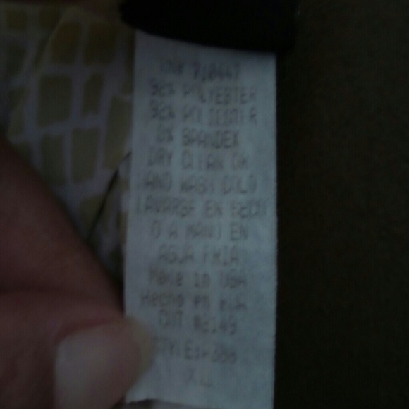 Cheatah sequins halter by Stella - Picture 4 of 4