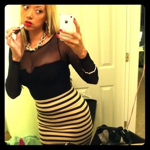 Bebe high waisted striped skirt