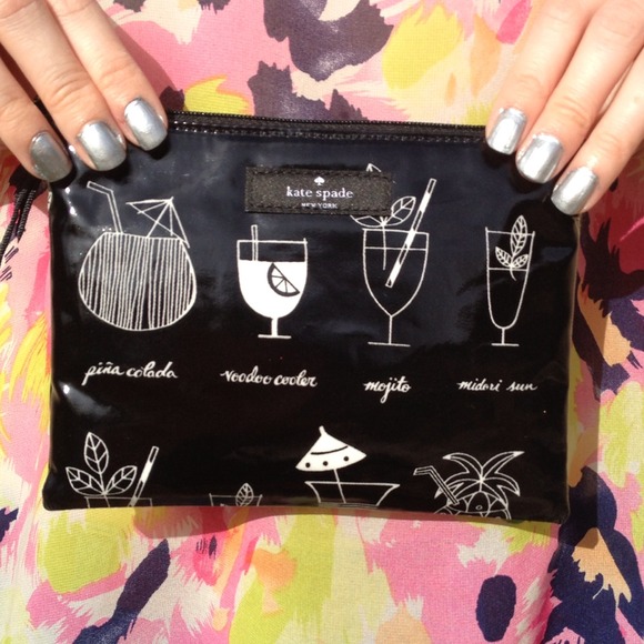 kate spade Accessories - Kate Spade Makeup Bag