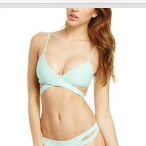 🚫SOLD🚫 L Space Mint Wrap Top