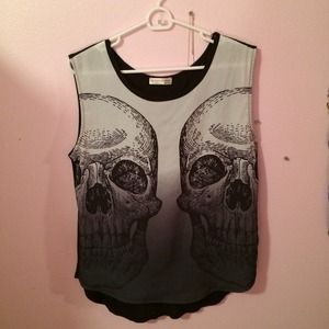 Double-faced Skull tank