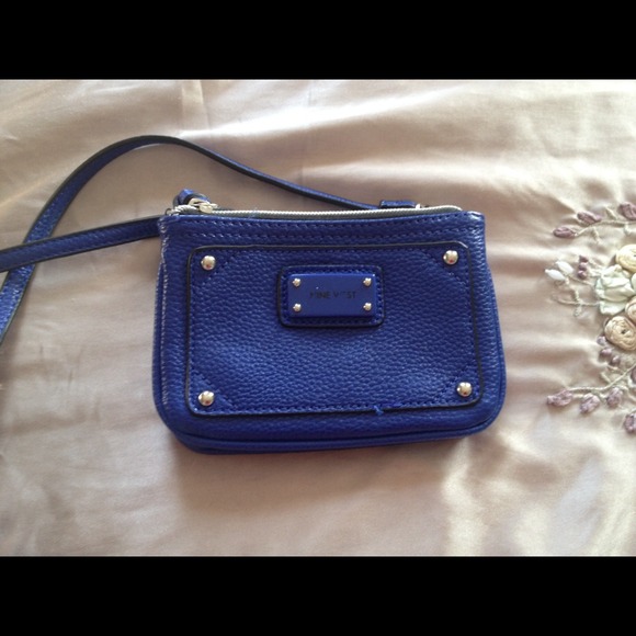 Small cross body bag