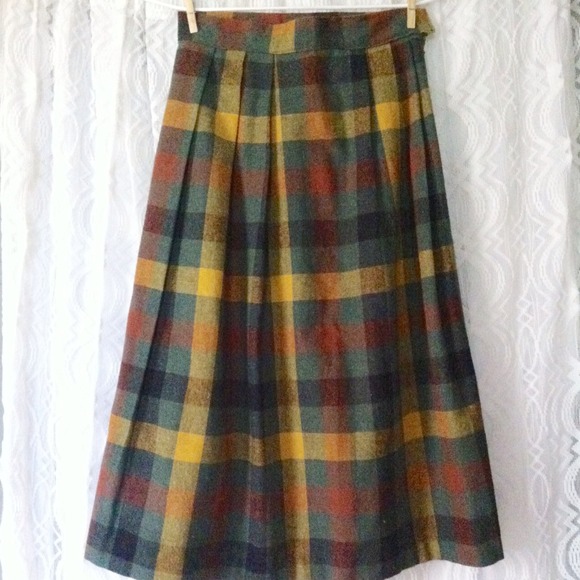 Plaid Tea-length Skirt