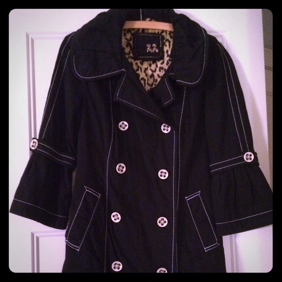 **Price Reduced**Great spring/fall boutique jacket