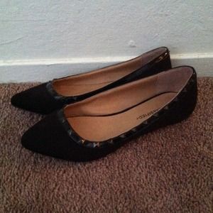 Black Pointy Toe Flats