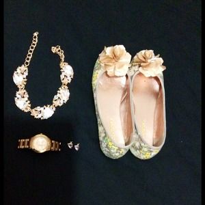 Beautiful flats size 8!!