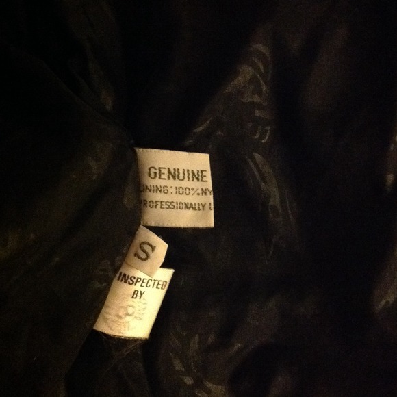Leather jacket - Picture 3 of 4