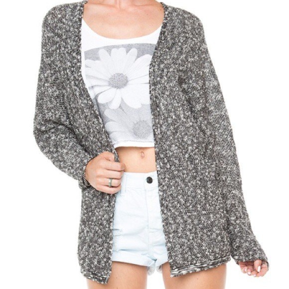 Brandy melville caroline sweater