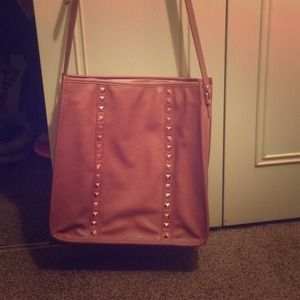 Brand New Forever 21 Pink shoulder strap handbag