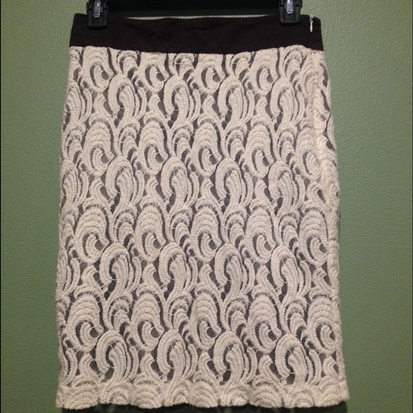Francesca's Pencil Skirt