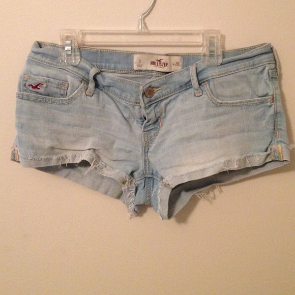 light washed hollister shorts
