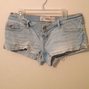 light washed hollister shorts