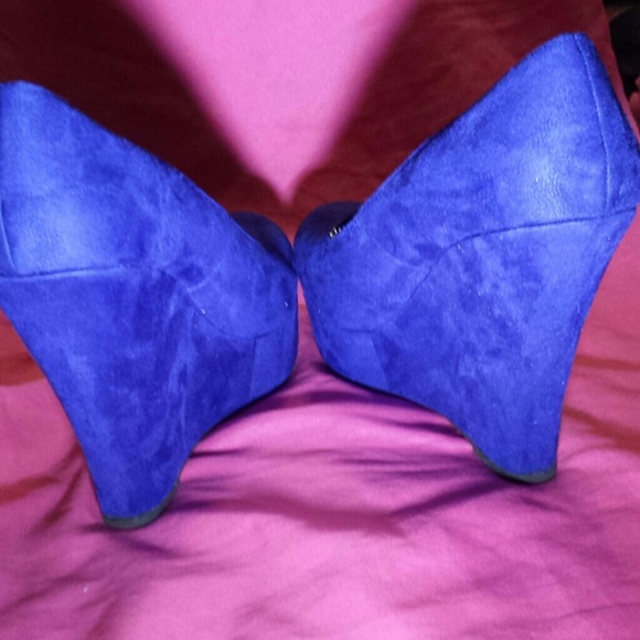 ( SOLD ) - Picture 3 of 4