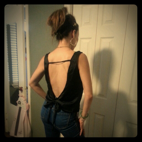 cute backless shirts