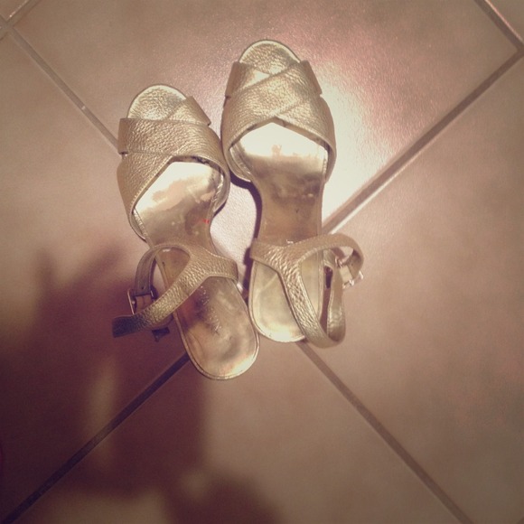 Never wear