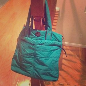 RESERVED FOR @LHANSEN -First in Flight