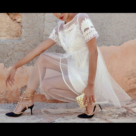 New bohemian Gypsy Organza Embroidered Dress