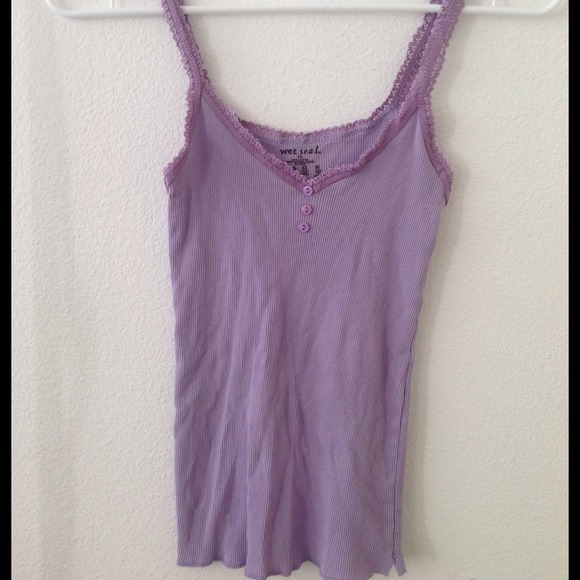 🌺Cute lavender tank top 🌺