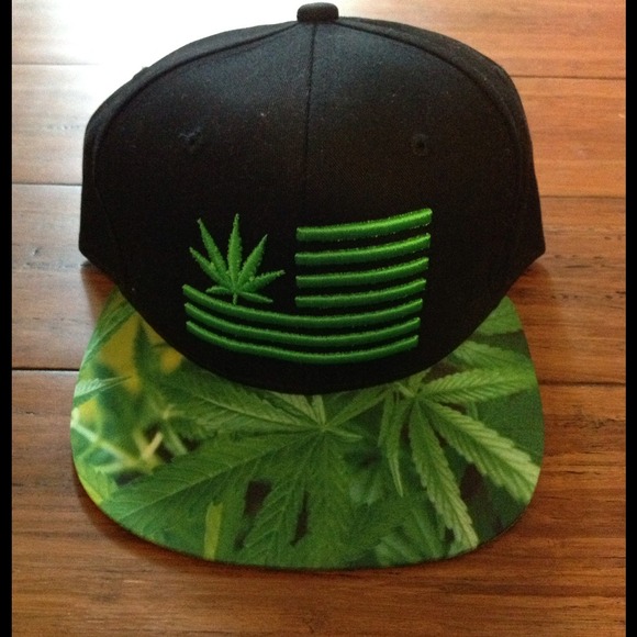 Hardbody tv Weed Flag SnapBack