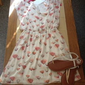 Bundled!! Pretty White/pink summer dress