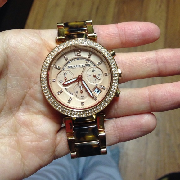 Rose gold Michael kors watch