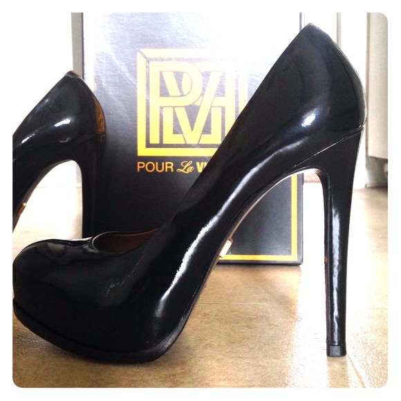 Pour la Victoire Irina shoes