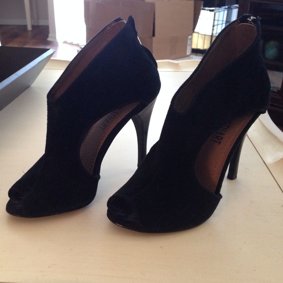 Colin Stuart Black Boot Heels