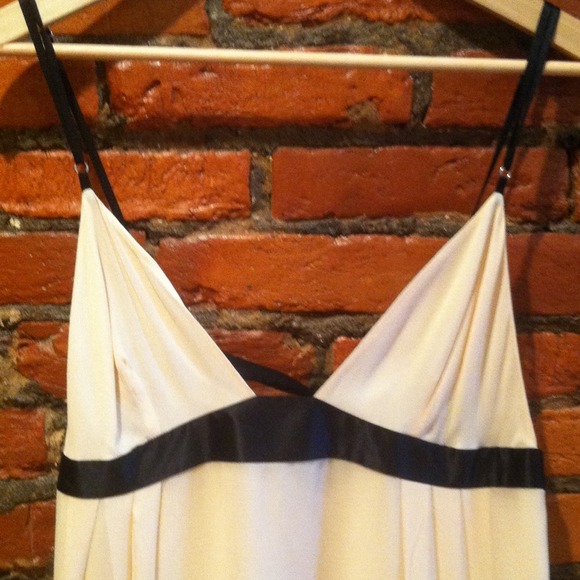 Mini Dress - Picture 2 of 4