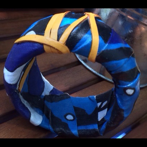 Stunning Leather wrapped bracelet - Picture 4 of 4