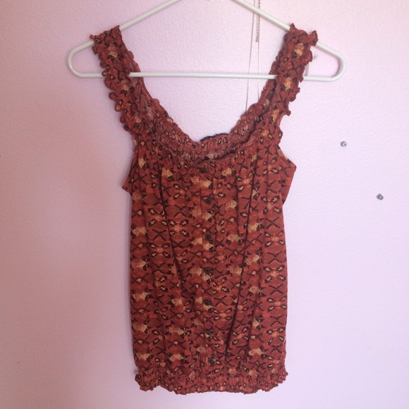 Cute Rust Patterned Button Tank - Picture 2 of 4