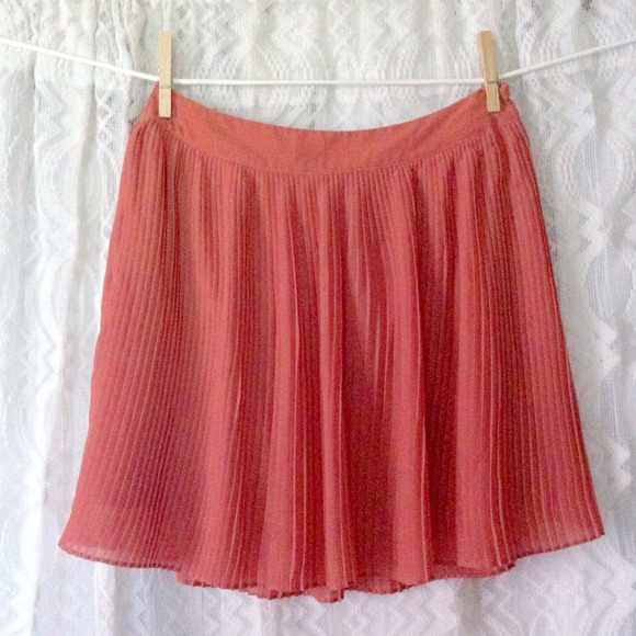 Pink Pleated Skirt