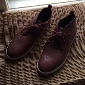 ROCKPORT booties NEVER worn