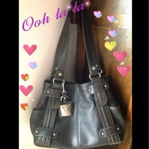 ♦♦♦💯Authentic Tignanello shoulder purse♦♦♦♦