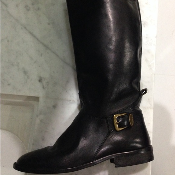 Equestrian style tall black leather boots - Picture 2 of 4