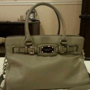 Michael kors purse