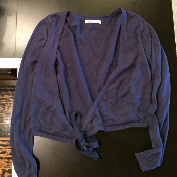 Size XS navy blue crop wrap cardigan