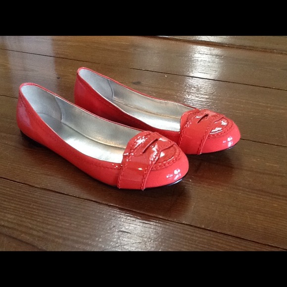 RESERVED - NWOT-Boden Uptown Flats