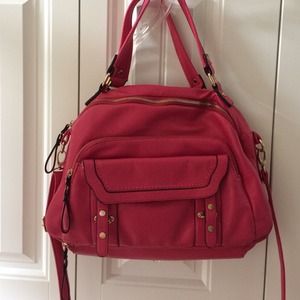 🚨PRICE REDUCTION🚨 Gorgeous hot pink handbag