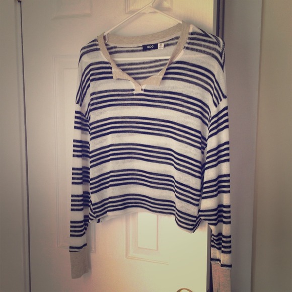 Thin crop sweater shirt