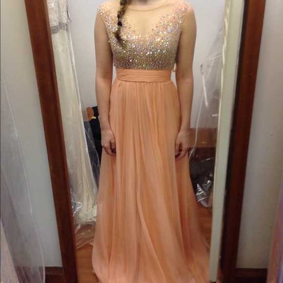 Formal dress, only worn to one event!