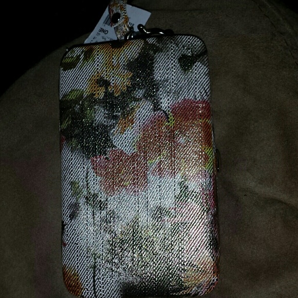 Cell phone wrist lit 4 or 4s I phone