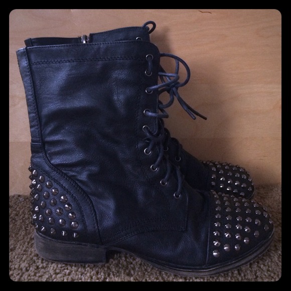 Spiked toe and heel black combat boots